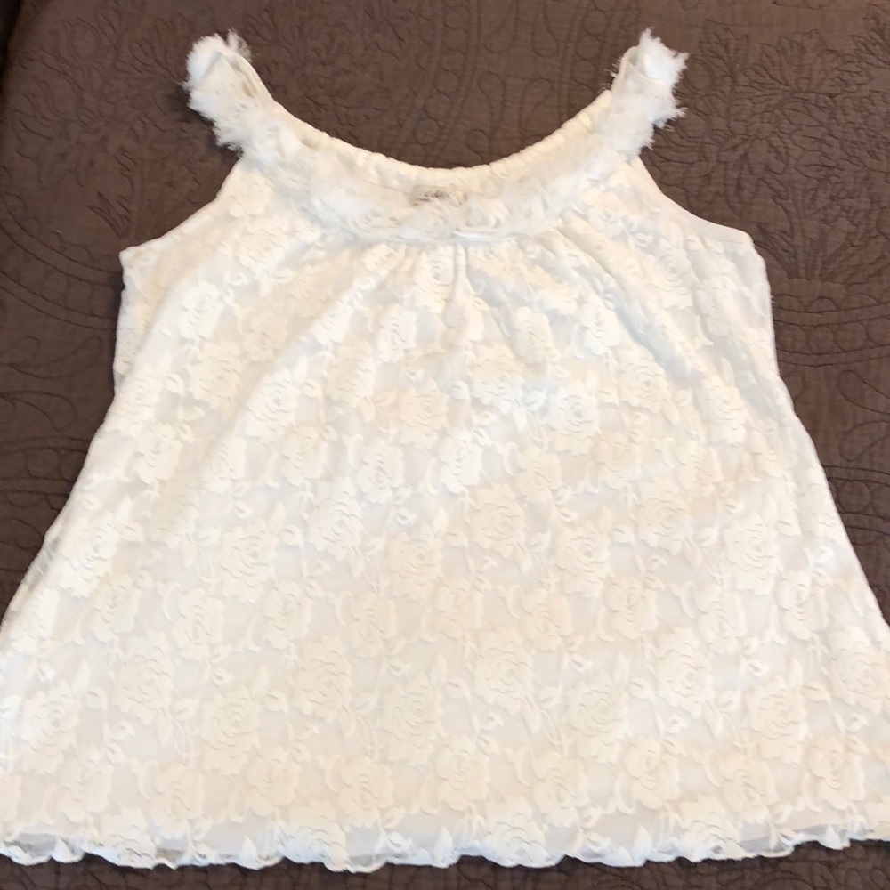 Feminine top